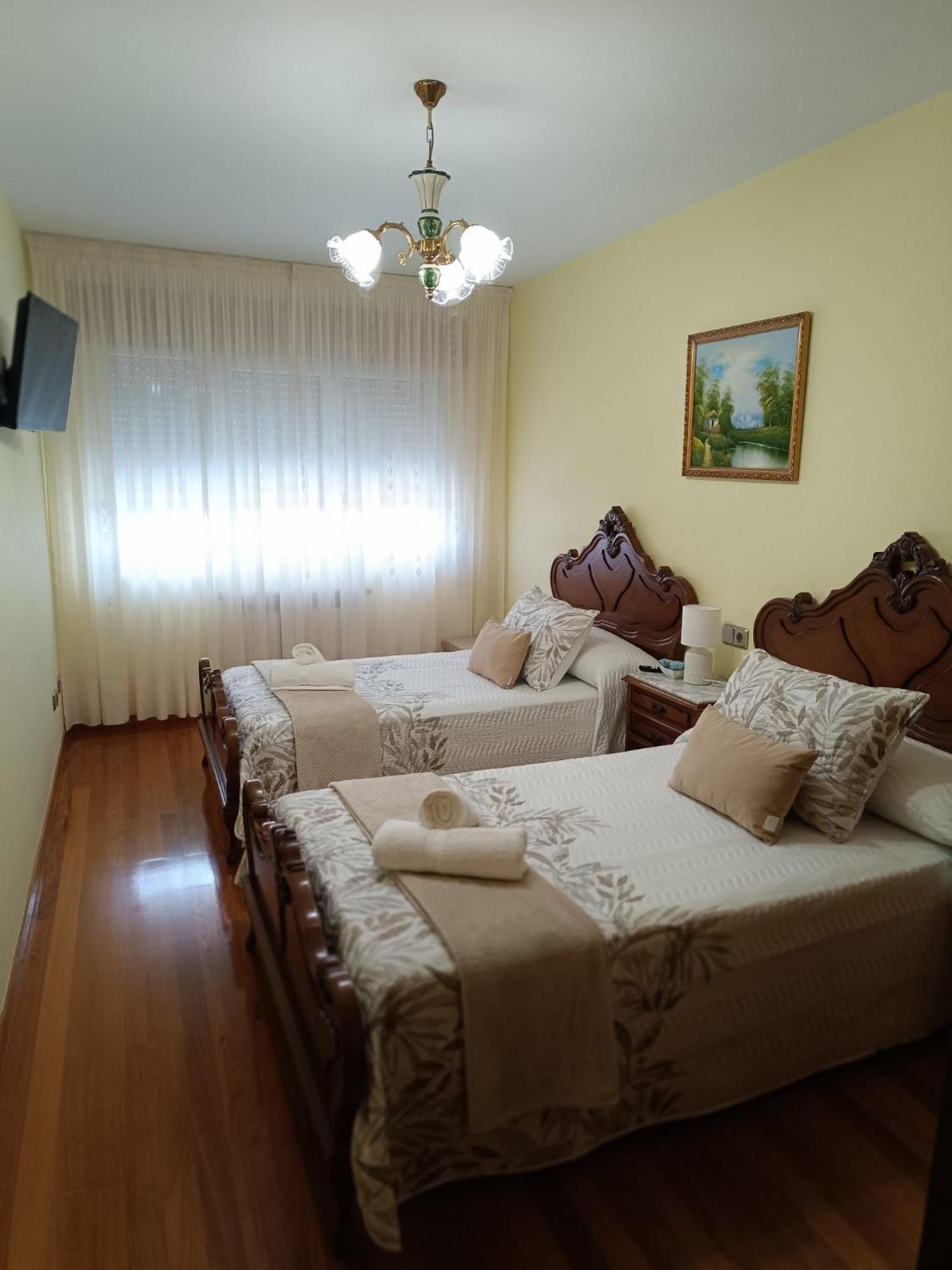 Baixo A Lua Rooming Sarria Exterior photo